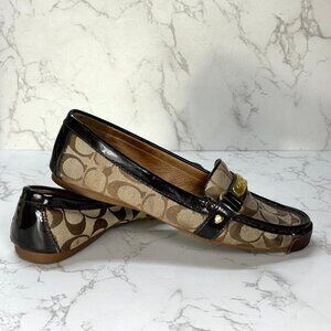 COACH Felisha Beige/Brown/Brass Signature C Logo Loafers Women's Shoes Size 9B